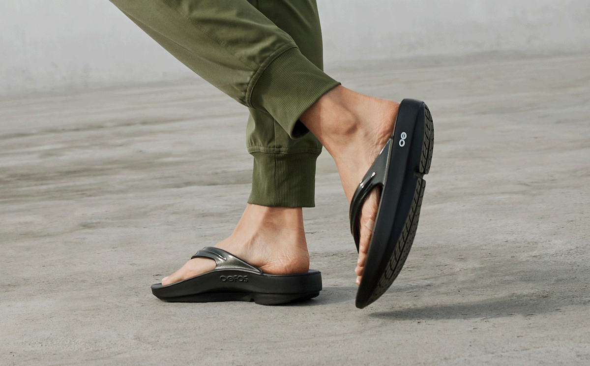 Sandalia OOlala para mujer - Negra